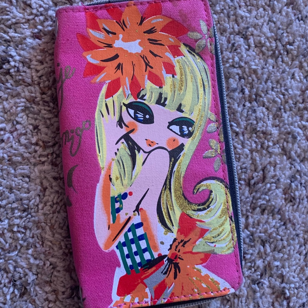 SOLD Painted girl wallet 💖💛💖 - Picture 2 of 7
